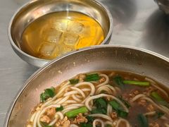 -正宗杨记普洱酸醋米线(总店)