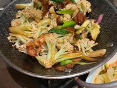 -东口码头·烧鸽子·鱼头泡饼·地方菜(金鹰悦城店)
