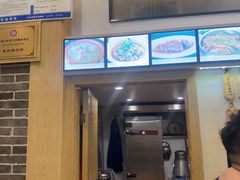 -董厨煨汤馆(车站路店)