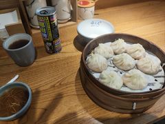 -馋三尺蟹粉小笼(人民广场店)