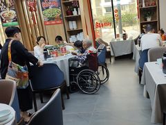 -有红鸡毛店·川菜(建设路店)