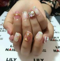 -LILY NAILS美甲美睫