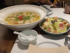 -港丽餐厅(杭大店)