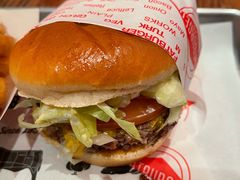 一重奏汉堡-FATBURGER 特富客汉堡(外交公寓店)