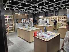 -棱石眼镜(CP静安店)