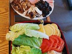-菌海森林·非遗野生菌火锅(西山区滇池路摩根道店)