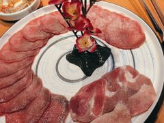 -拾勝牛·江景安格斯烧肉放题(江湾阳光天地店)