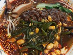 骨汤炸酱酸辣粉JS-姑娘手肉夹馍·凉皮·粉面(双塘路店)