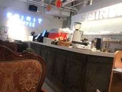 -灵意咖啡·西班牙美食(汕头金平万达广场店)