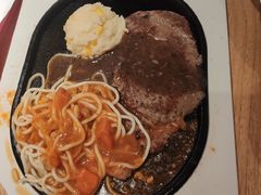 -豪客来牛排(重庆三峡广场步行街1704店)