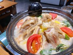 丽江腊排骨火锅-一坐一忘云南菜(嘉里中心店)
