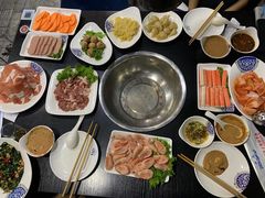 -楼外楼大刀肉传统火锅居(幸福街店)