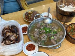 -谢老五跷脚牛肉·非遗传承店