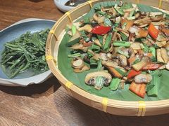 -云海肴·汽锅鸡·云南菜(美罗城店)