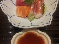 当日精选季节刺身三品-辉·四季料亭·怀石料理·深夜食堂烧鸟·Omakase