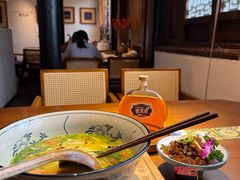 -芸南道·过桥米线(昆明老街旗舰店)