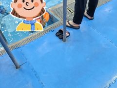 -宝德龙游泳健身