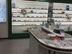 -GOOMI久米眼镜·蔡司·依视路·明月官方授权店(龙德紫金店)