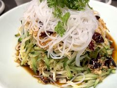 -五谷丰登农家院·地道胶东菜·海鲜烧烤(威海店)