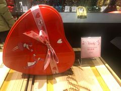 -VENCHI 闻绮(北京国贸商城店)