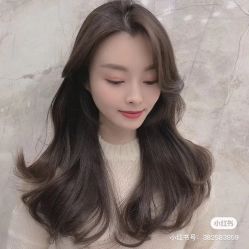 -时尚殿堂明星门店