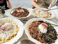 -CowCow其其·牛杂咖啡公司(六运店)