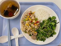 墨鱼鸡肉饭-北大家园食堂