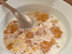 -RUXU入续糖水铺与包(卓悦中心店)