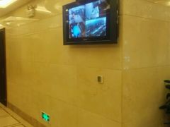 -鲁班小馆(政四街店)