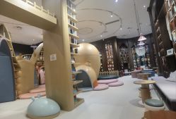 -奈尔宝·儿童乐园·亲子餐厅(星河湾店)