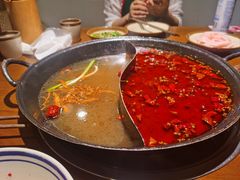 -巴隆门重庆老火锅(太湖路店)