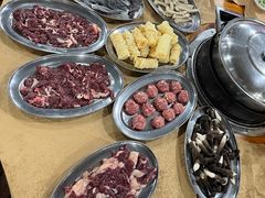 -五洞培记山庄·鲜牛肉火锅