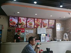 -李先生牛肉面大王(北京站售票厅餐厅)