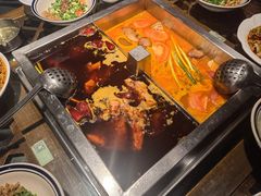 -张大胡子鱼头火锅酒楼(长益路店)