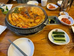 -喇喇排骨火锅·传统韩式脊骨汤(望京西园总店)