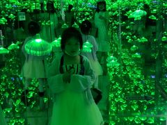 -杭州西湖星空魔幻城(星空艺术馆品牌旗舰店)