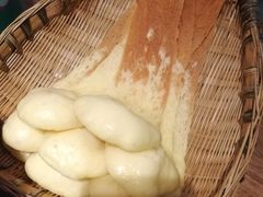 -有红鸡毛店·川菜(建设路店)