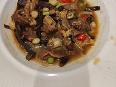 -新丁香海鲜酒店(银海商贸城店)