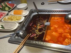 -海底捞火锅(新松江路生日主题店)