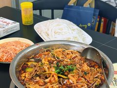 -周良天山牛杂城(天山路总店)