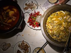 -小凤庭·地道湖北菜武昌鱼·藕汤(38年黄鹤楼店)