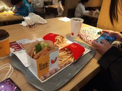 -麦当劳(杭州西湖银泰百货店)