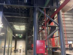 -极限PLAY运动娱乐新世界·团建派对潮玩休闲馆·室内蹦极高空游乐园