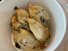 -香山胡记吴江路生煎(灵山路店)