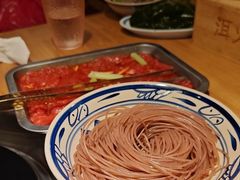 -洱火云南酸菜牛肉火锅(石景山当代商城店)