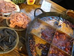 -岗上渣渣老火锅(两路口店)