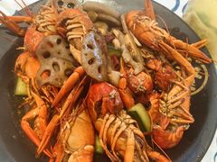 -松哥油焖大虾.小龙虾.黑鸭煲(海岸城店)