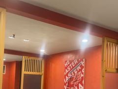 -何师傅美蛙鱼头(汉街店)
