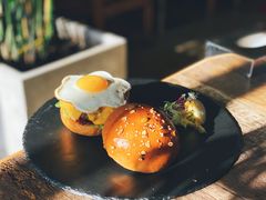 -HIGH FIVE哈福手工汉堡(桂林路店)