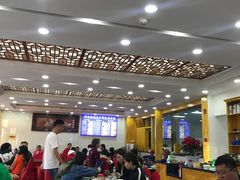 大堂-撒拉人家.酸菜牦牛肉火锅